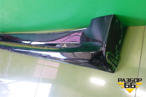 Накладка на порог наружная правая на подножку (5177360160) для Toyota Land Cruiser (200) с 2008г