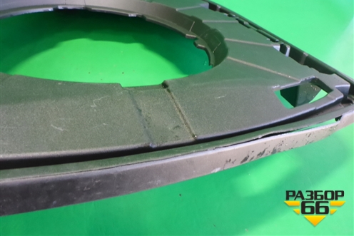 Накладка запасного колеса (6442933020) для Toyota Camry V70 с 2017г
