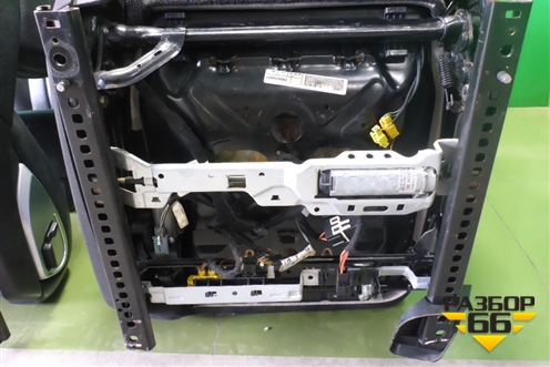 Сиденья комплект (с AIR BAG подогрев) (A0009103522) для Mercedes Benz ML-Klass W164 c 2005-2011г