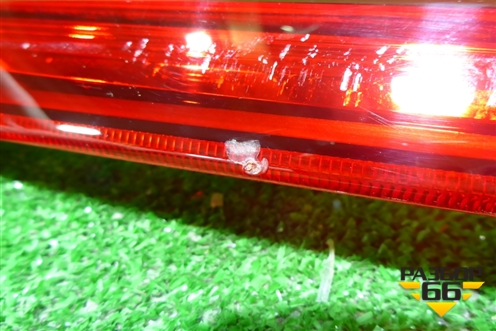 Отражатель в дверь багажника (X-LINE не для Led фонарей) (87310H0200) для Kia Rio с 2017г
