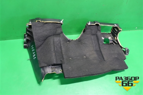 Накладка на торпедо (левая под рулём) (A1646800187) для Mercedes Benz ML-Klass W164 c 2005-2011г