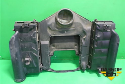 Корпус воздушного фильтра (3.5л 272967) (A2105840047) для Mercedes Benz ML-Klass W164 c 2005-2011г