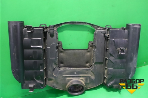 Корпус воздушного фильтра (3.5л 272967) (A2105840047) для Mercedes Benz ML-Klass W164 c 2005-2011г