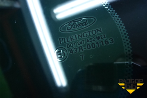 Стекло глухое левое (2007г) для Ford Fusion с 2002г