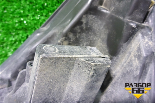 Фара правая (галоген) (260108765R) для Renault Kaptur с 2016г