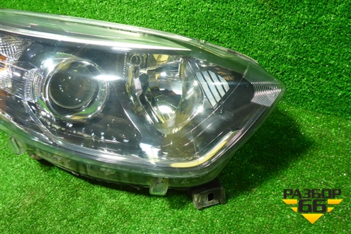 Фара правая (галоген) (260108765R) для Renault Kaptur с 2016г
