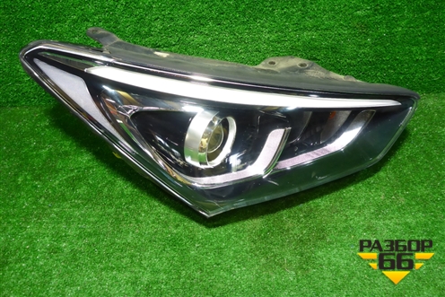 Фара правая (после 2016г ксенон без блока и лампы) (921022W600) для Hyundai Santa Fe с 2012г
