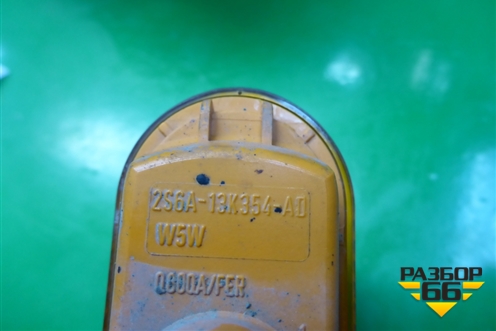 Повторитель на крыло (2S6A13K354AD) для Ford Fusion с 2002г