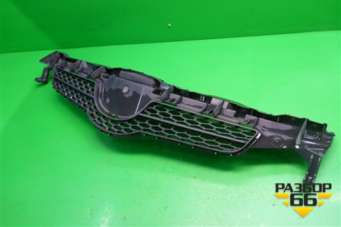 Решетка радиатора (до 2010г) (5311102390) для Toyota Auris с 2006-2012г