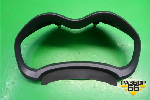 Накладка на щиток приборов (5541002030) для Toyota Auris с 2006-2012г