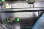 Накладка на торпедо (под бордачком) (5560702060) для Toyota Auris с 2006-2012г