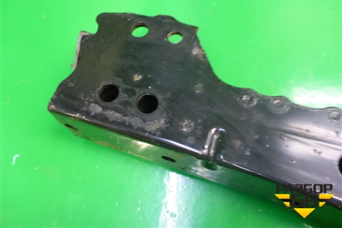 Балка передняя поперечная для Toyota Auris с 2006-2012г