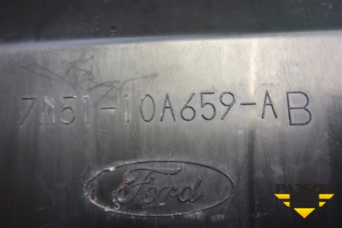 Ящик под аккумулятор (4M5110723BC 7M5110A659AB) для Ford C-MAX с 2003-2010г