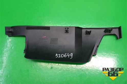 Накладка на торпедо (правая) (3M51R02518ADW) для Ford C-MAX с 2003-2010г