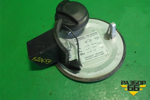 Лючок бензобака (13183307) для Opel Corsa D с 2006-2014г