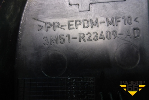 Накладка двери передней левой (3M51R23409AD) для Ford C-MAX с 2003-2010г