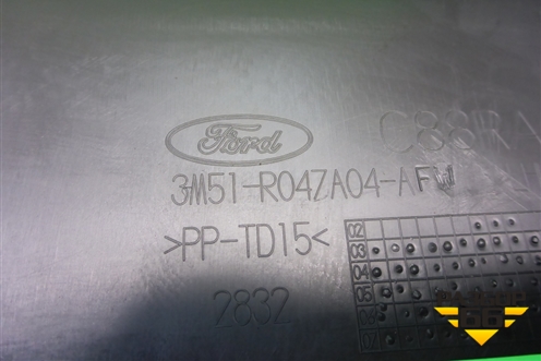 Консоль (передняя часть после 2007г) (3M51R047A04AFW) для Ford C-MAX с 2003-2010г
