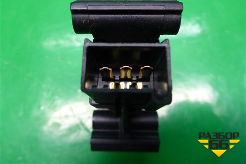 Кнопка аварийного отключения топлива (5L2T9341AA) для Ford C-MAX с 2003-2010г