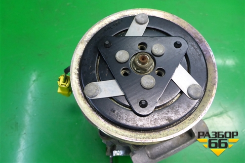 Компрессор кондиционера (1.4л KFU10FE04PSA) (9659875780) для Peugeot 207 с 2006-2015г