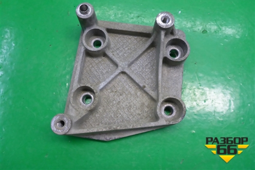 Кронштейн компрессора кондиционера (1.4л KFU10FE04PSA) (9656881780) для Peugeot 207 с 2006-2015г