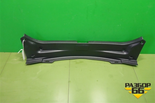 Обшивка багажника на заднюю панель (5838733140) для Toyota Camry V70 с 2017г