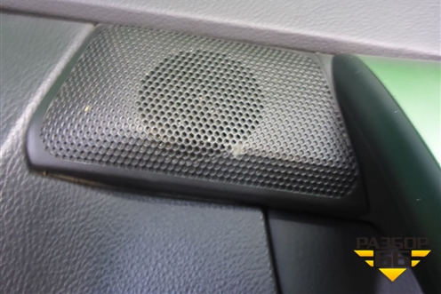 Обшивка двери задней правой под электрику (кожа) (96630794) для Chevrolet Captiva с 2006-2011г