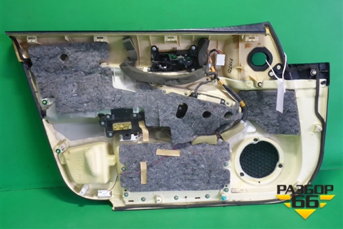 Обшивка двери передней правой под электрику (6761030С31С2) для Lexus GS 300 с 2005-2012г