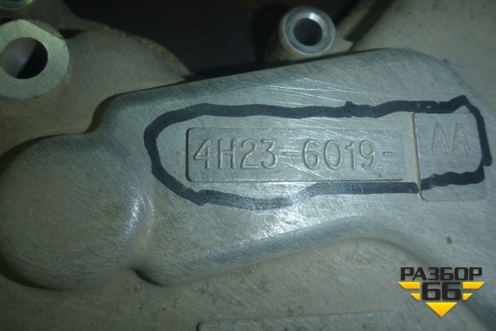 Крышка двигателя передняя (4.2л.supercharged) (4H236019AA) для Land Rover Range Rover 3 с 2002-2012г