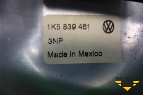 Стеклоподъёмник электрический задний левый (1K5839461) для Volkswagen Jetta с 2005-2011г