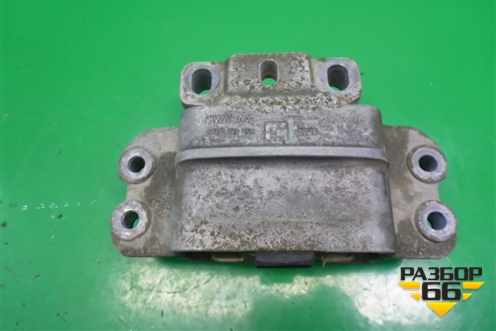 Опора КПП левая (1K0199555) для Volkswagen Jetta с 2005-2011г