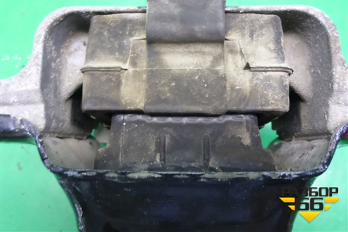 Опора КПП левая (1K0199555) для Volkswagen Jetta с 2005-2011г