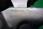 Петля двери задней правой нижняя (1K4833412P) для Volkswagen Jetta с 2005-2011г