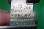 Петля двери задней левой верхняя (1K9833401B) для Volkswagen Jetta с 2005-2011г