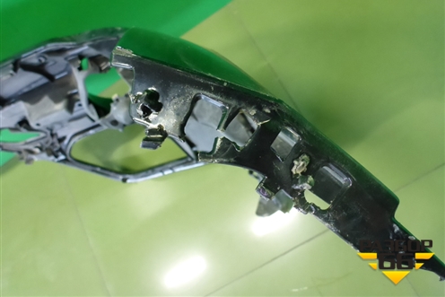 Бампер передний (до 2019г под парктроник) (51117354815) для BMW X1 F48 с 2014г