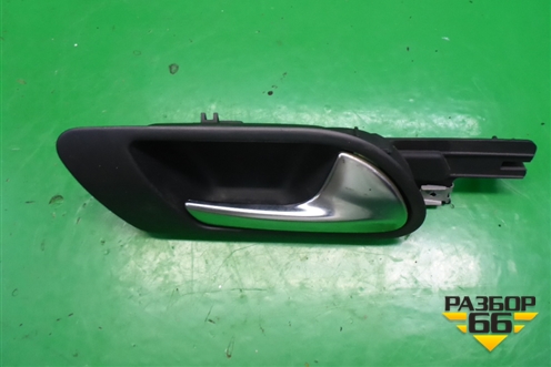 Ручка внутренняя двери передней правой (1K5837114) для Volkswagen Jetta с 2005-2011г