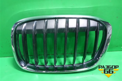 Решетка радиатора левая (51712407732) ( 7383363) для BMW X1 F48 с 2014г