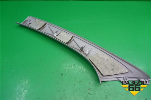Обшивка стойки лобового стекла правая (2N11N03198BHW) для Ford Fusion с 2002г