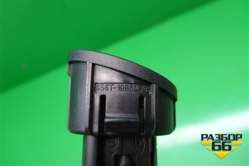 Кнопка открывания багажника (6S6T19B514AB) для Ford Fusion с 2002г