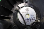 Накладка двери передней левой уголок (5N0837973G) для Volkswagen Tiguan с 2011-2016г