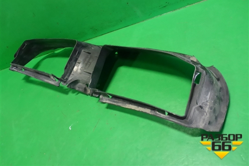 Воздуховод радиатора (верхний) (51717134099) для BMW 3-серия Е90/Е91 с 2005г