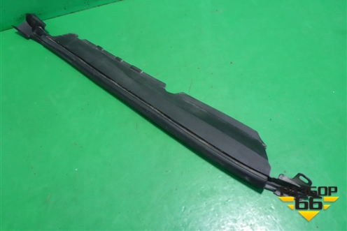 Накладка переднего крыла правого (5380560020) для Toyota Land Cruiser (200) с 2008г