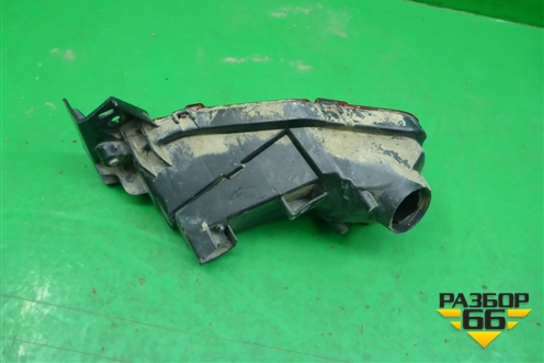 Фонарь в задний бампер правый (814800K010) для Toyota Fortuner с 2016г