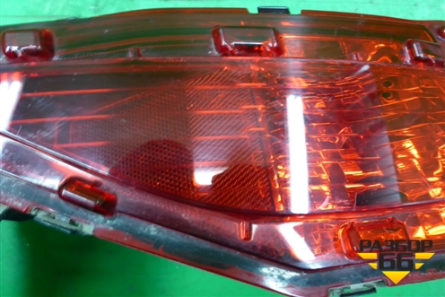 Фонарь в задний бампер правый (814800K010) для Toyota Fortuner с 2016г