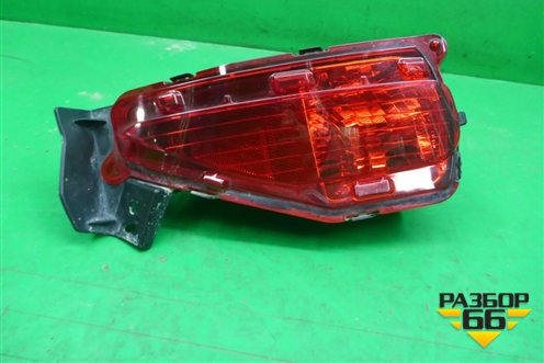 Фонарь в задний бампер правый (814800K010) для Toyota Fortuner с 2016г