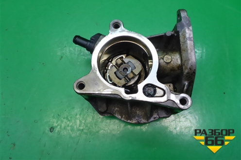 Насос вакуумный (06H145100AK) для Volkswagen Tiguan с 2011-2016г