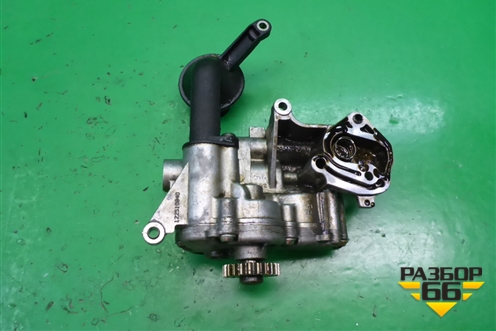 Насос масляный (2.0л CAW) (06J115106AB) для Volkswagen Tiguan с 2011-2016г