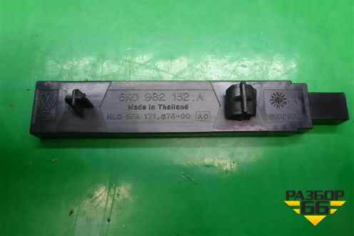 Антенна (5K0962132A) для Volkswagen Tiguan с 2011-2016г