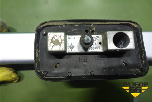 Рейлинг на крышу правый (универсал) (8200730280) для Renault Megane 2 с 2002-2009г