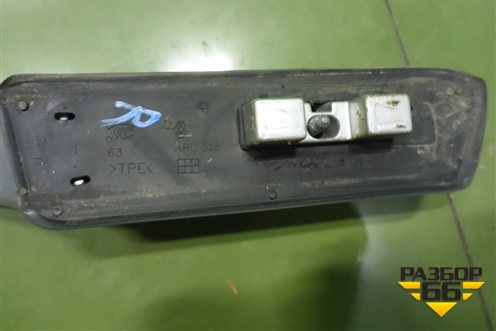 Рейлинг на крышу правый (универсал) (8200730280) для Renault Megane 2 с 2002-2009г