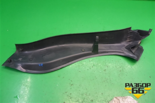 Обшивка стойки задняя нижняя правая (8200114429) для Renault Megane 2 с 2002-2009г
